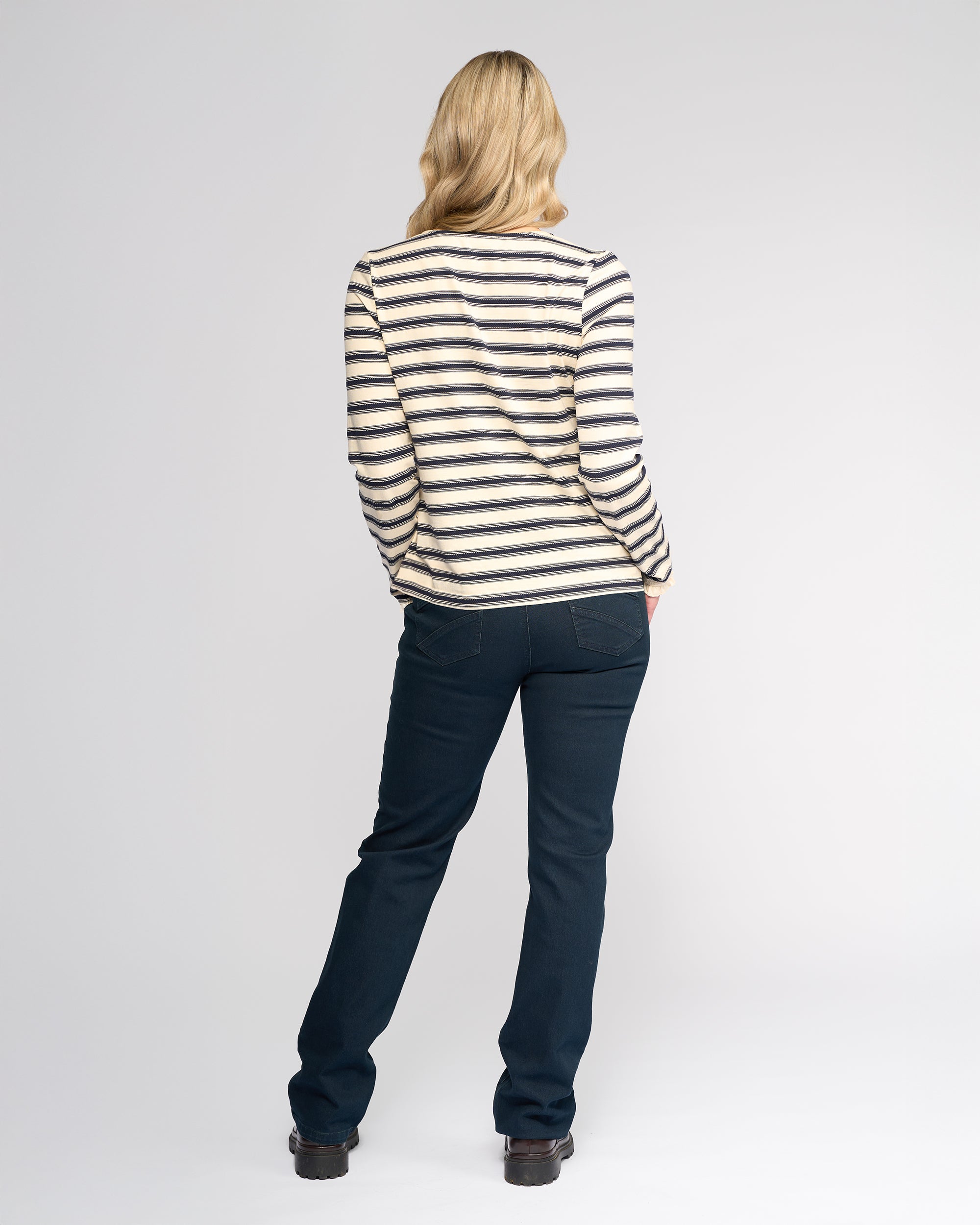 Vassalli Field Top - Oat/Ink