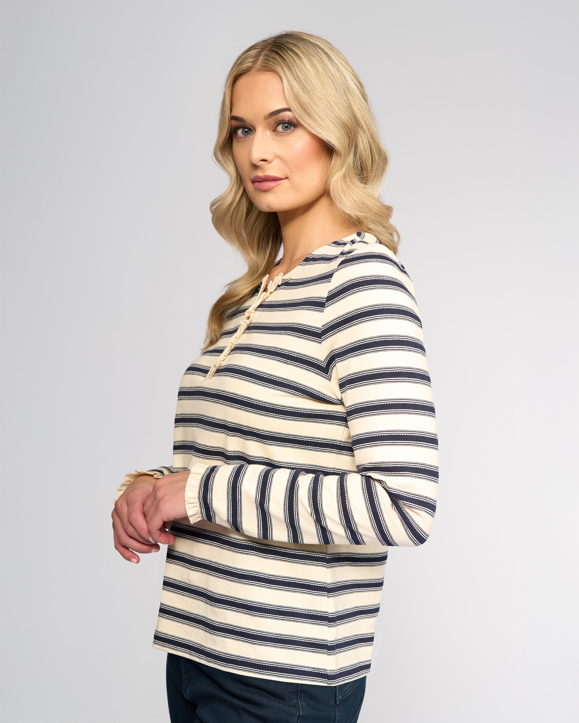 Vassalli Field Top - Oat/Ink