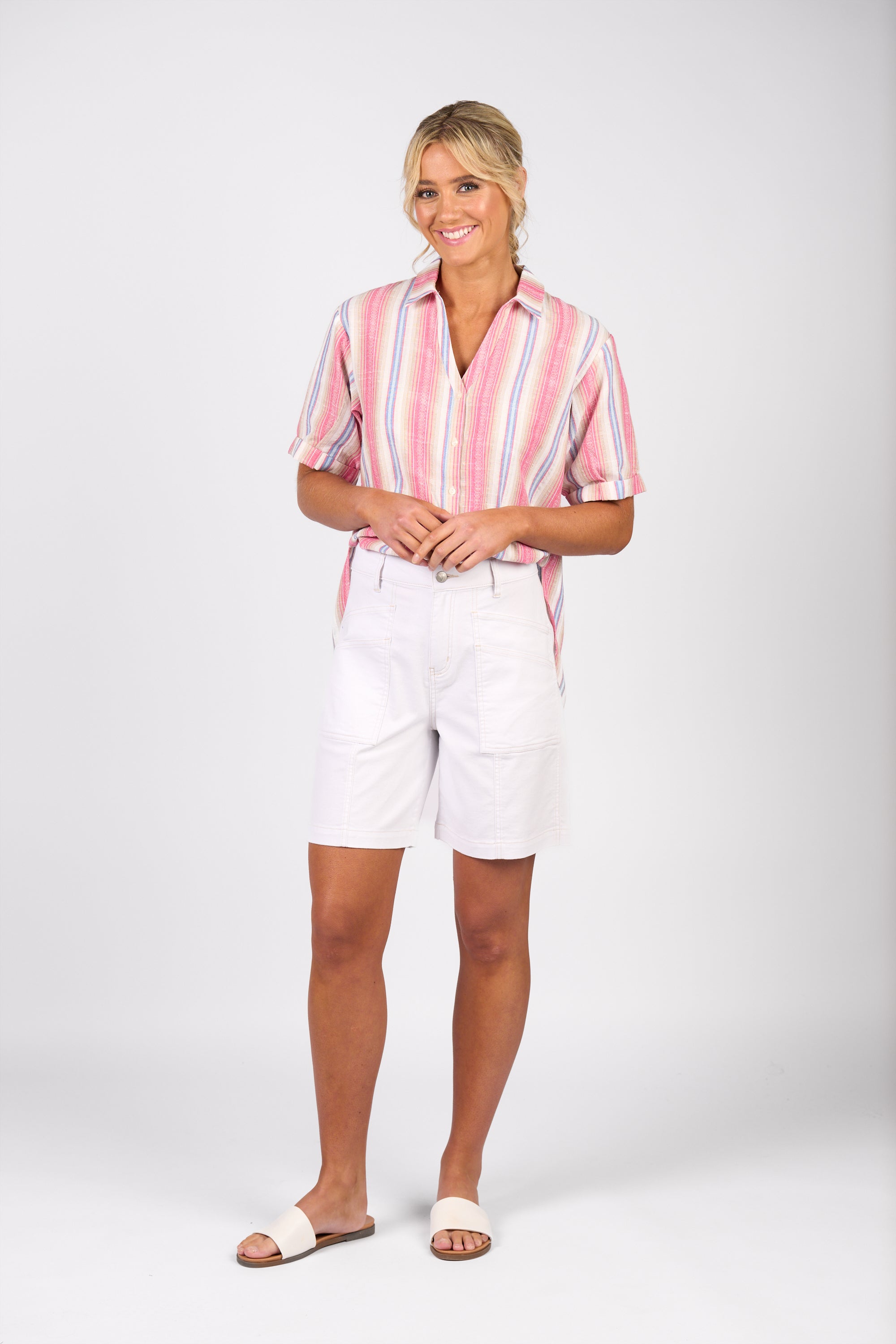 Vassalli Wide Leg Above Knee Double Pocket Short - White Denim