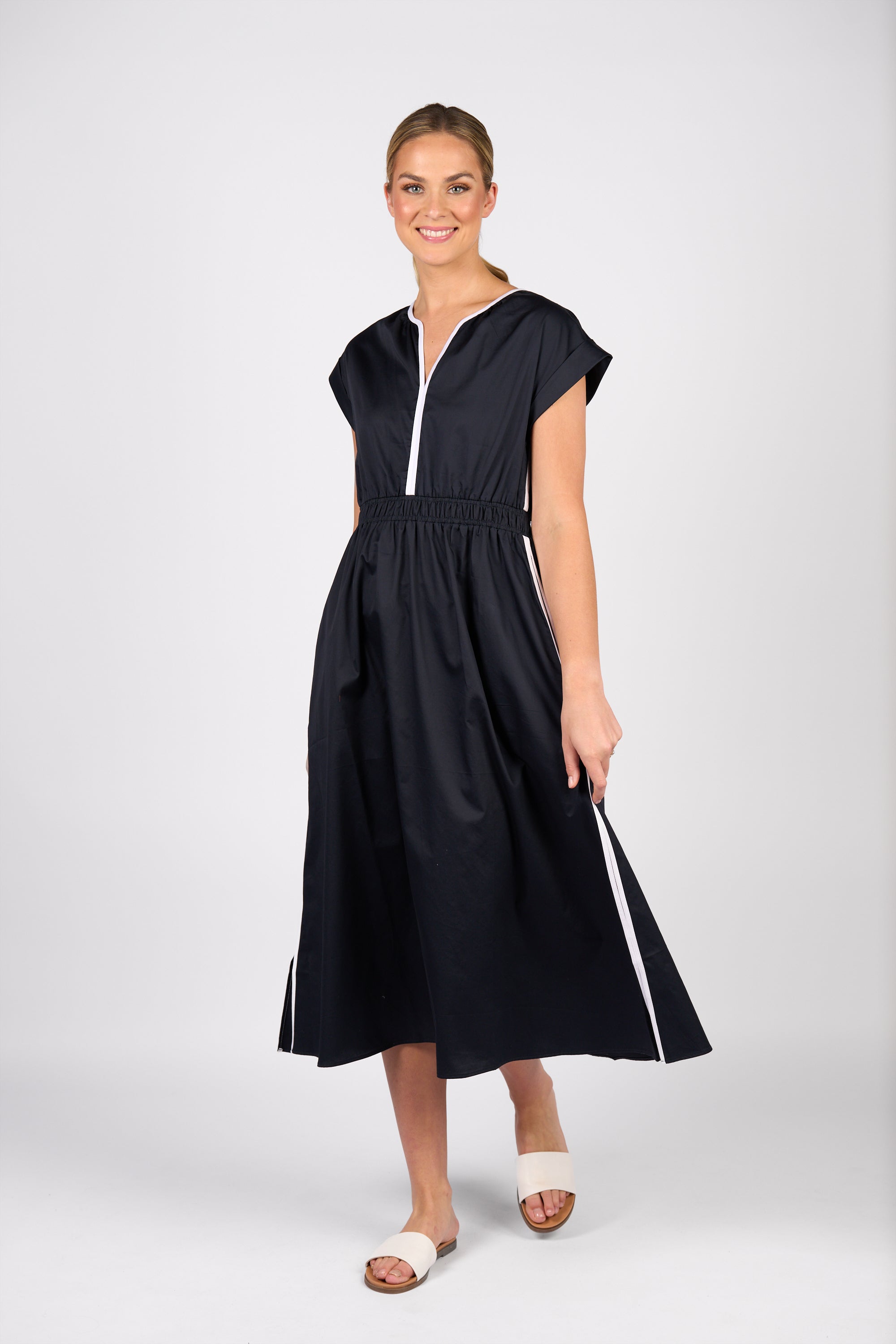 Vassalli V-Neck Shirred Waist Dress - Ink/White