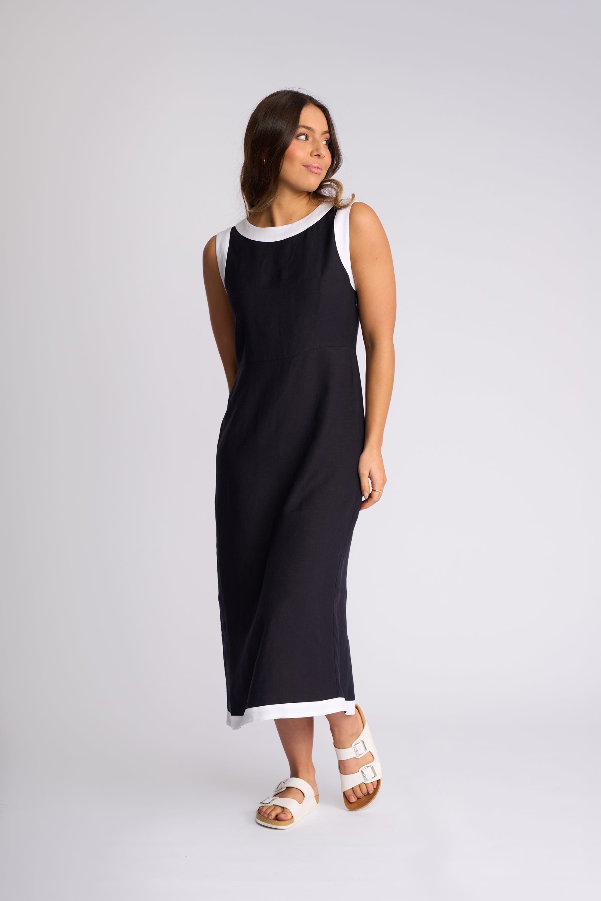 Vassalli Oak Dress - Ink/White