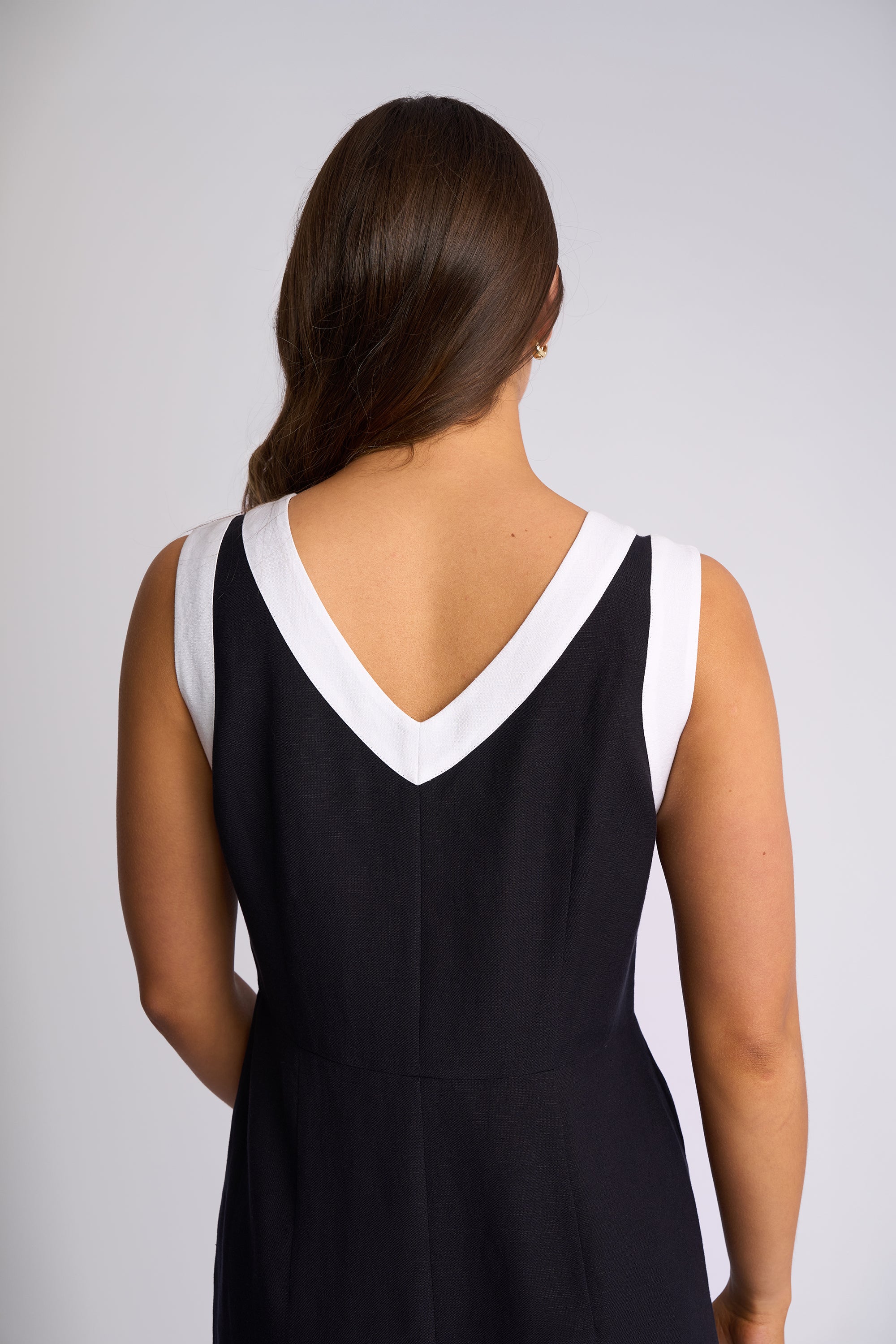 Vassalli Oak Dress - Ink/White
