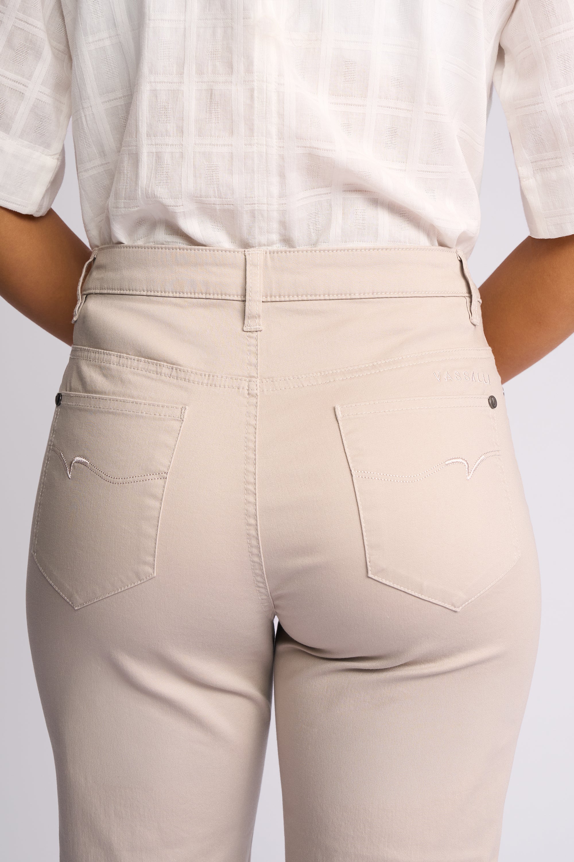 Vassalli Plain Straight Leg Short - Pumice