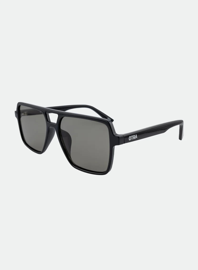 Otra Eyewear ZOYA - Black/Smoke